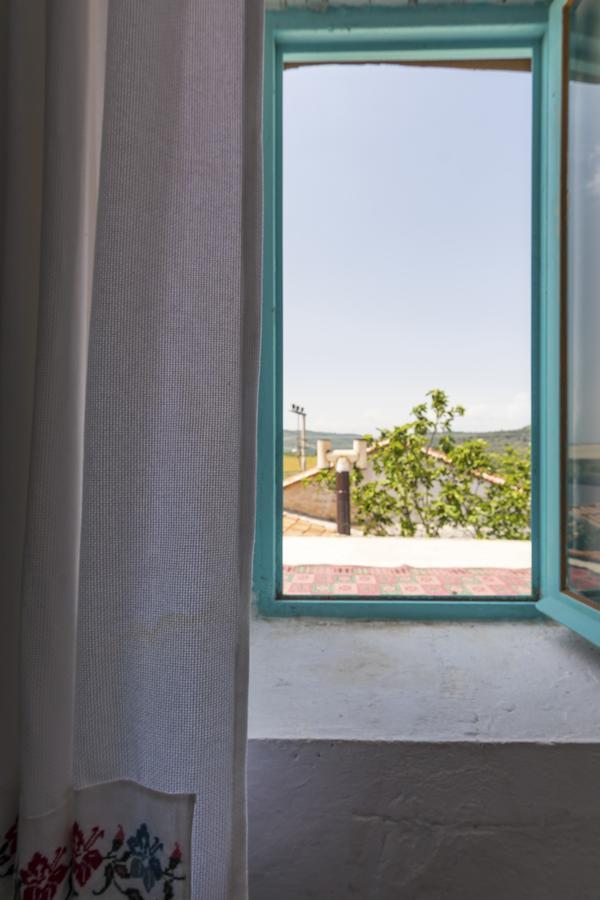 Hobbithousebademler Bed and Breakfast Βουρλά Εξωτερικό φωτογραφία